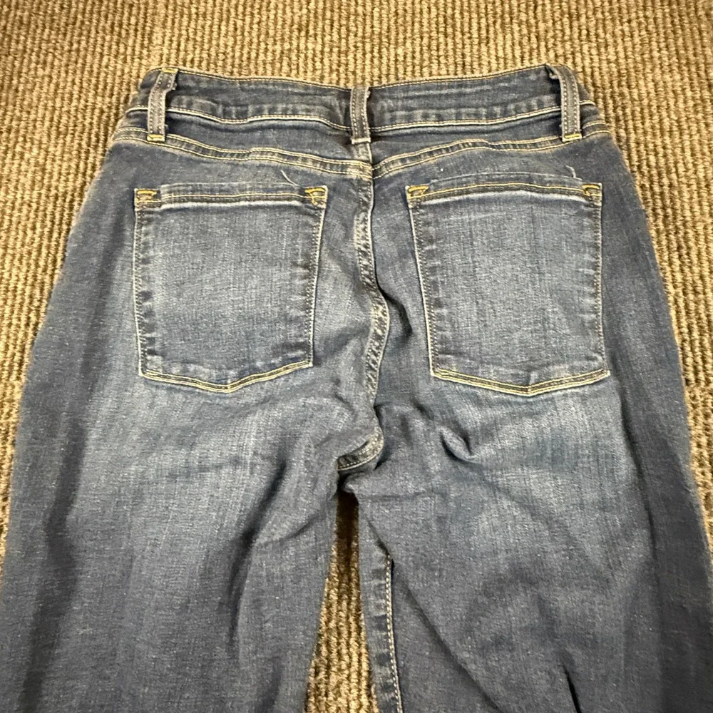 L.L.Bean Classic Fit Womens Size 6P Straight Leg Jeans Blue‎ Stretch Denim